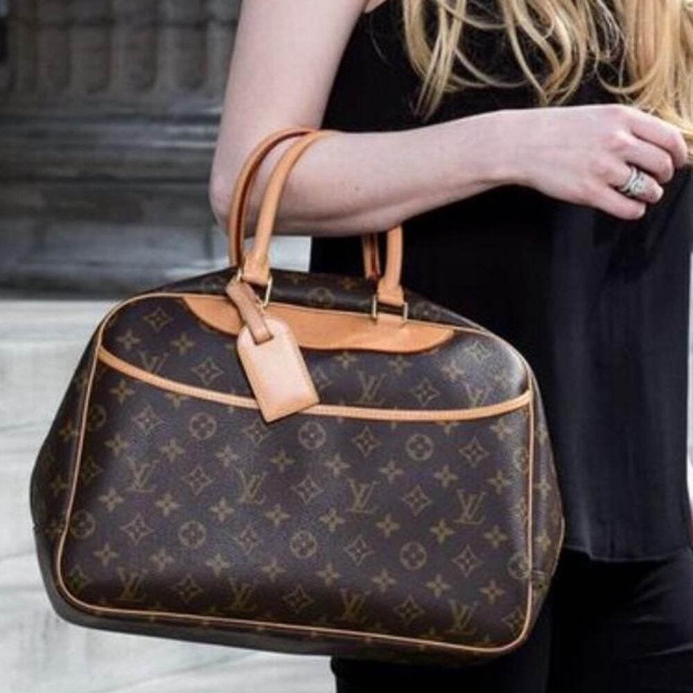 Louis Vuitton Deauville Brown Monogram Shoulder Bag